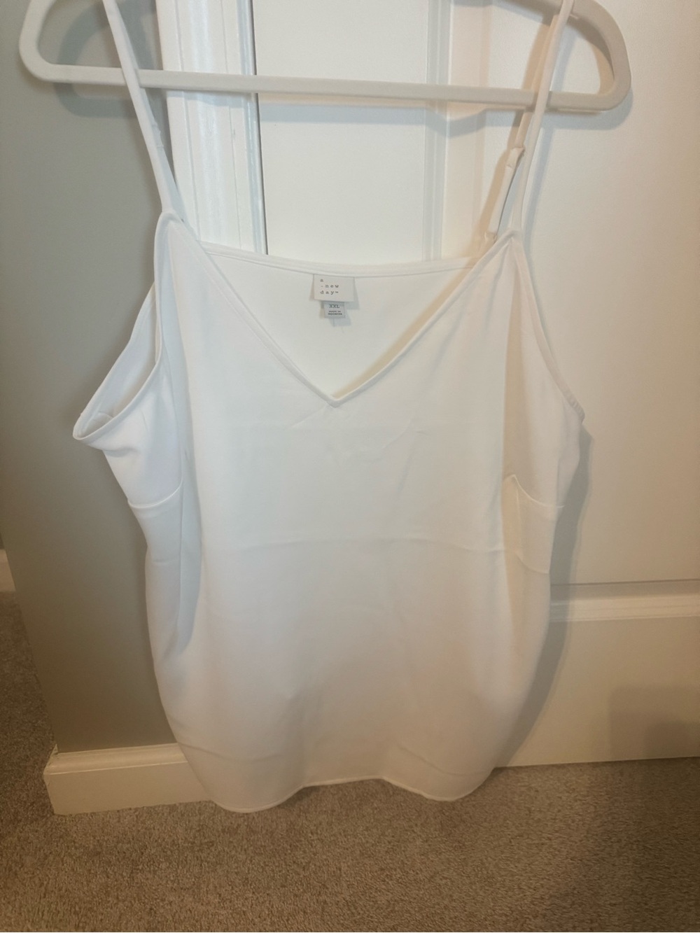a new day White V-Neck Spaghetti Strap Camisole